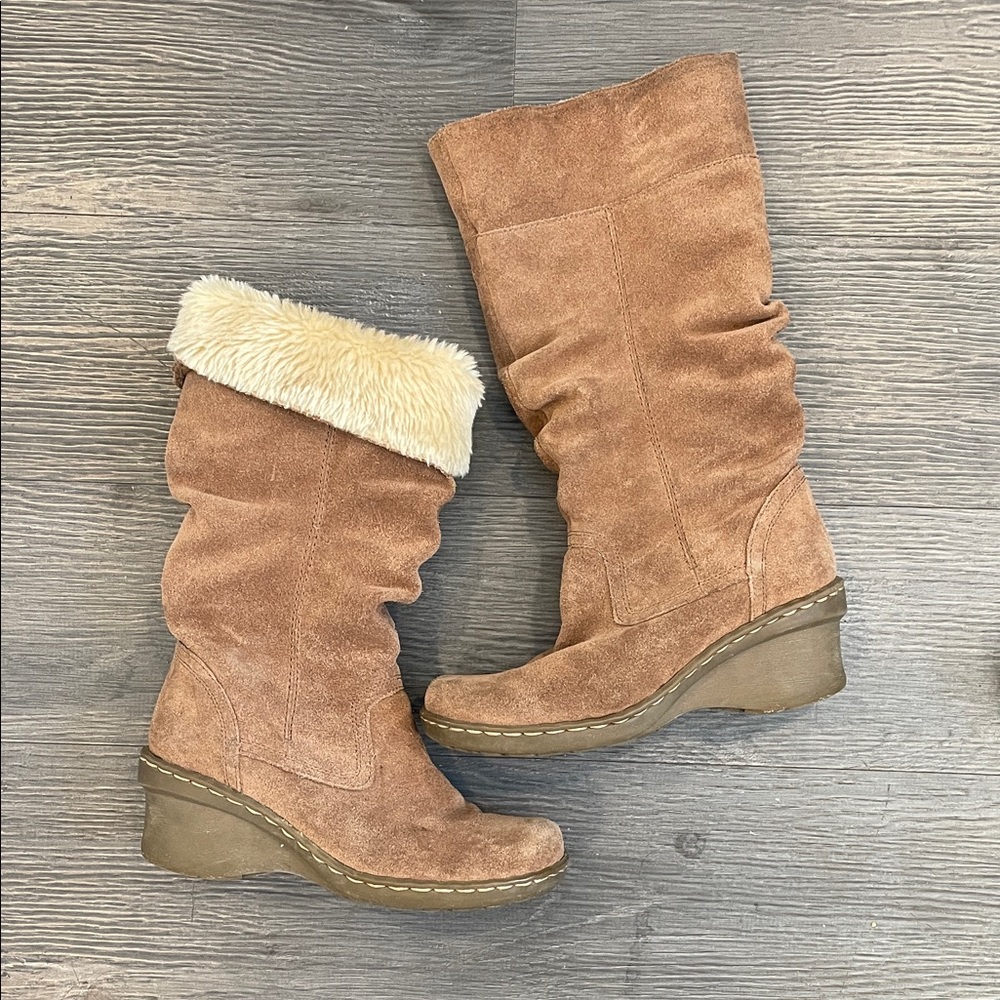 5.5 BARE TRAPS Tan Suede leather Boots with Faux Fur lined wedge boots